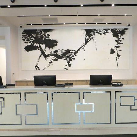 Lucky Dragon Hotel Лас-Вегас Экстерьер фото